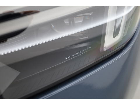 Volvo XC90 T8 Recharge Ultra Bright ''Facelift'' | Full Option | NIEUWPRIJS €111.635,- | Luchtvering | B&W |Pano | HUD | Massage | Stoelventilatie | 22'' |