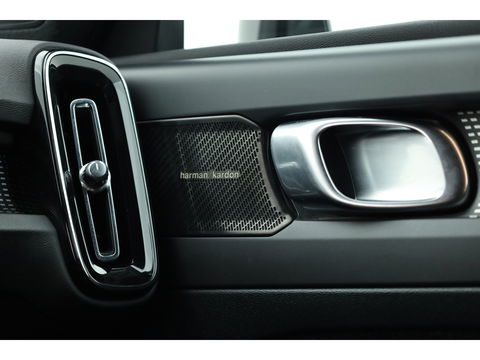 Volvo XC40 1.5 T5 Recharge R-Design | Pilot Assist. | ACC | Blis | H&K Audio | Elek. stoel. | Stoel + stuurverw. |