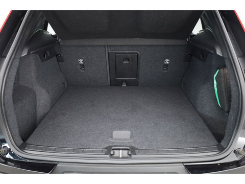 Volvo XC40 1.5 T5 Recharge R-Design | Pilot Assist. | ACC | Blis | H&K Audio | Elek. stoel. | Stoel + stuurverw. |