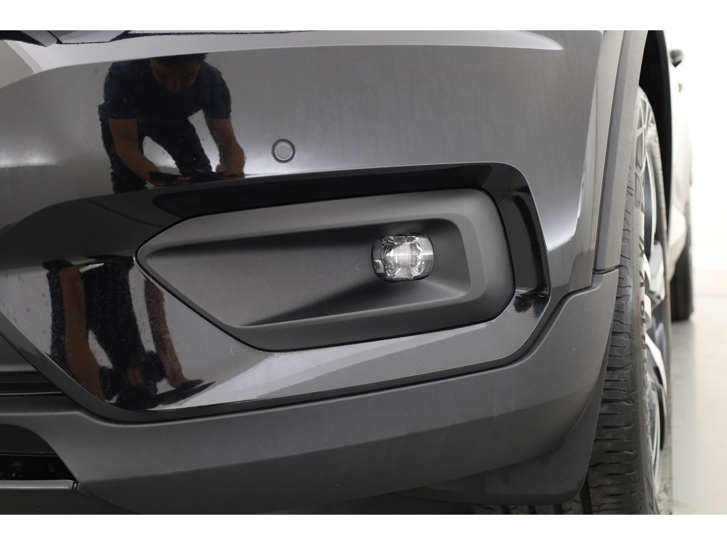 Volvo XC40 1.5 T5 Recharge R-Design | Pilot Assist. | ACC | Blis | H&K Audio | Elek. stoel. | Stoel + stuurverw. |