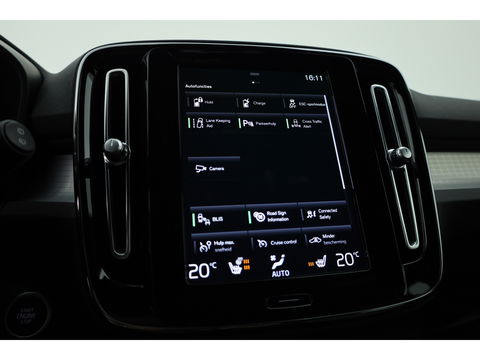 Volvo XC40 T4 Recharge Core Bright | Facelift | | Pilost Assist | Camera | Stoel + stuurverw. |