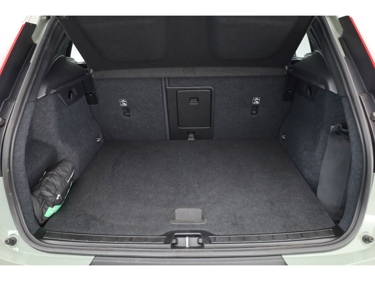 Volvo XC40 T4 Recharge Core Bright | Facelift | | Pilost Assist | Camera | Stoel + stuurverw. |