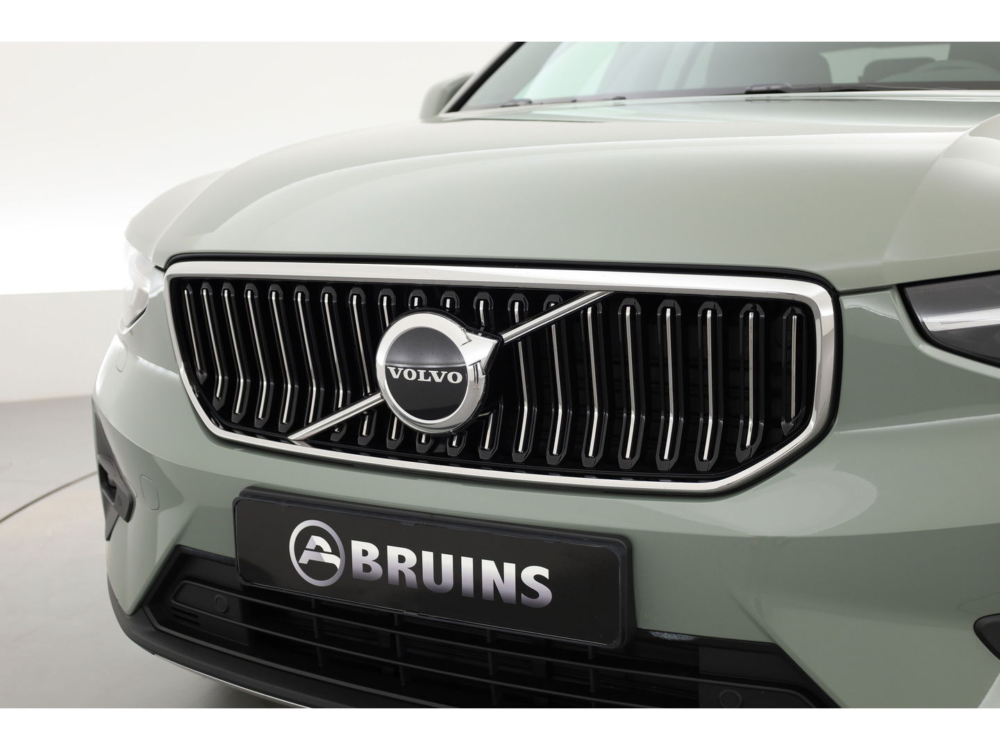 Volvo XC40 T4 Recharge Core Bright | Facelift | | Pilost Assist | Camera | Stoel + stuurverw. |