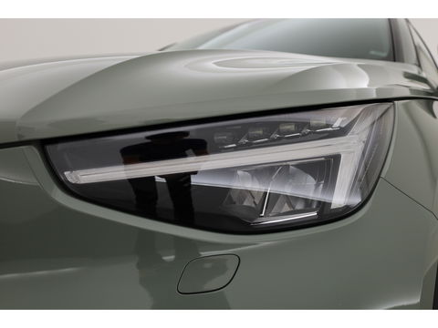 Volvo XC40 T4 Recharge Core Bright | Facelift | | Pilost Assist | Camera | Stoel + stuurverw. |