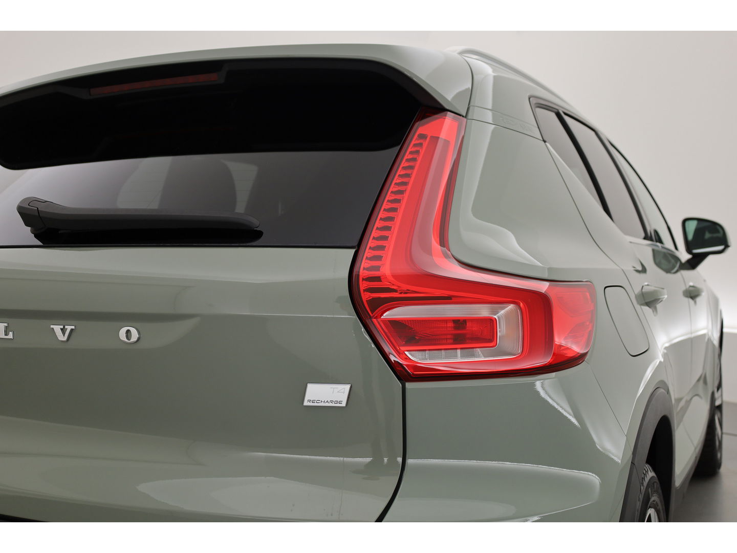 Volvo XC40 T4 Recharge Core Bright | Facelift | | Pilost Assist | Camera | Stoel + stuurverw. |