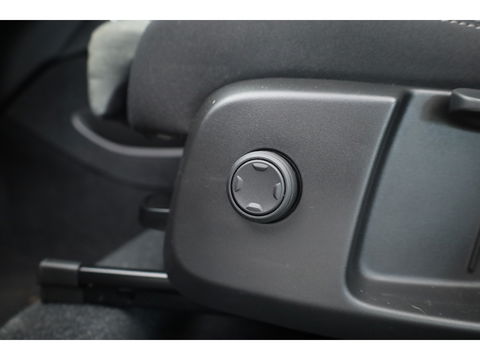 Volvo XC40 T4 Recharge Core Bright | Facelift | | Pilost Assist | Camera | Stoel + stuurverw. |