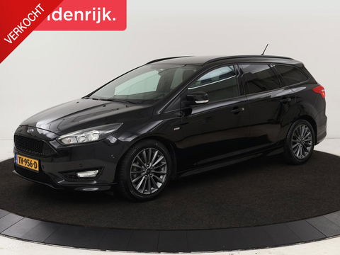Ford FOCUS Wagon 1.0 EcoBoost ST-line | Stoel & Stuurverwarming | Trekhaak | PDC | Carplay | Navigatie | LMV 17 inch