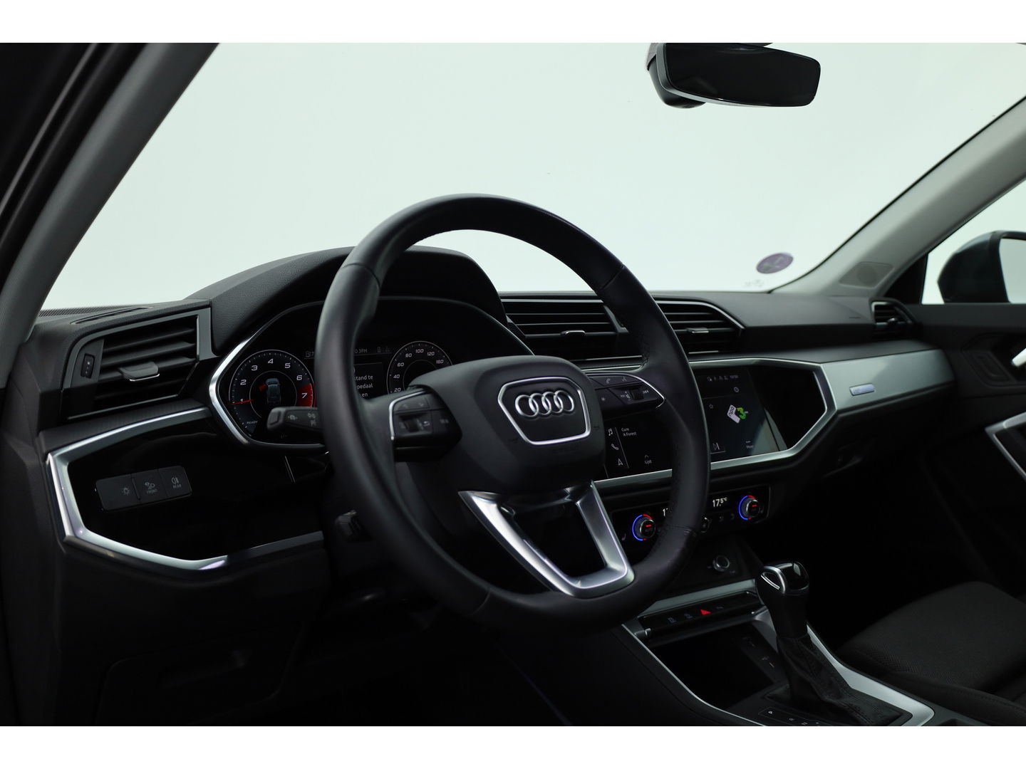 Audi Q3 35 TFSI Advanced Edition | S line | Navi | Adapt. Cruise | Camera | Stoelverw. |