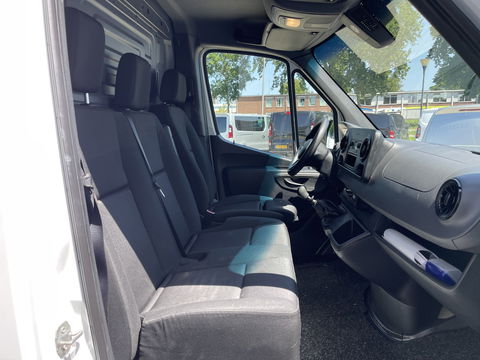 Mercedes-Benz Sprinter 211 1.9 CDI L1H1 FWD / vaste prijs rijklaar € 21.950 ex btw / lease vanaf € 358 / airco / cruise control / trekhaak / euro 6 diesel / bpm vrij / bijrijdersbank !