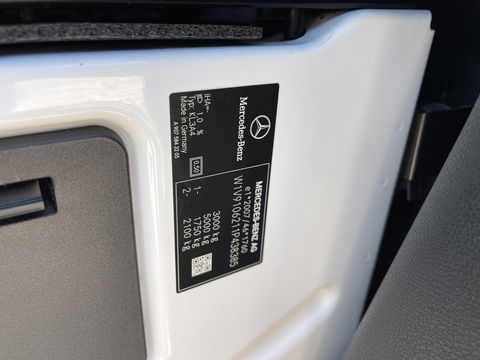 Mercedes-Benz Sprinter 211 1.9 CDI L1H1 FWD / vaste prijs rijklaar € 21.950 ex btw / lease vanaf € 358 / airco / cruise control / trekhaak / euro 6 diesel / bpm vrij / bijrijdersbank !