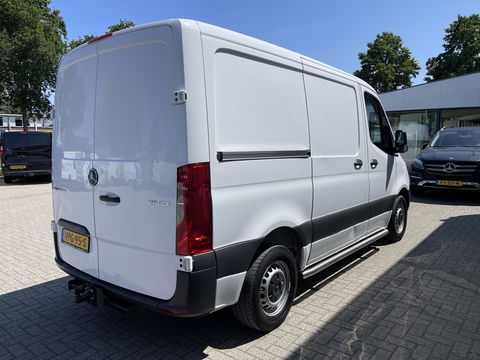 Mercedes-Benz Sprinter 211 1.9 CDI L1H1 FWD / vaste prijs rijklaar € 21.950 ex btw / lease vanaf € 358 / airco / cruise control / trekhaak / euro 6 diesel / bpm vrij / bijrijdersbank !