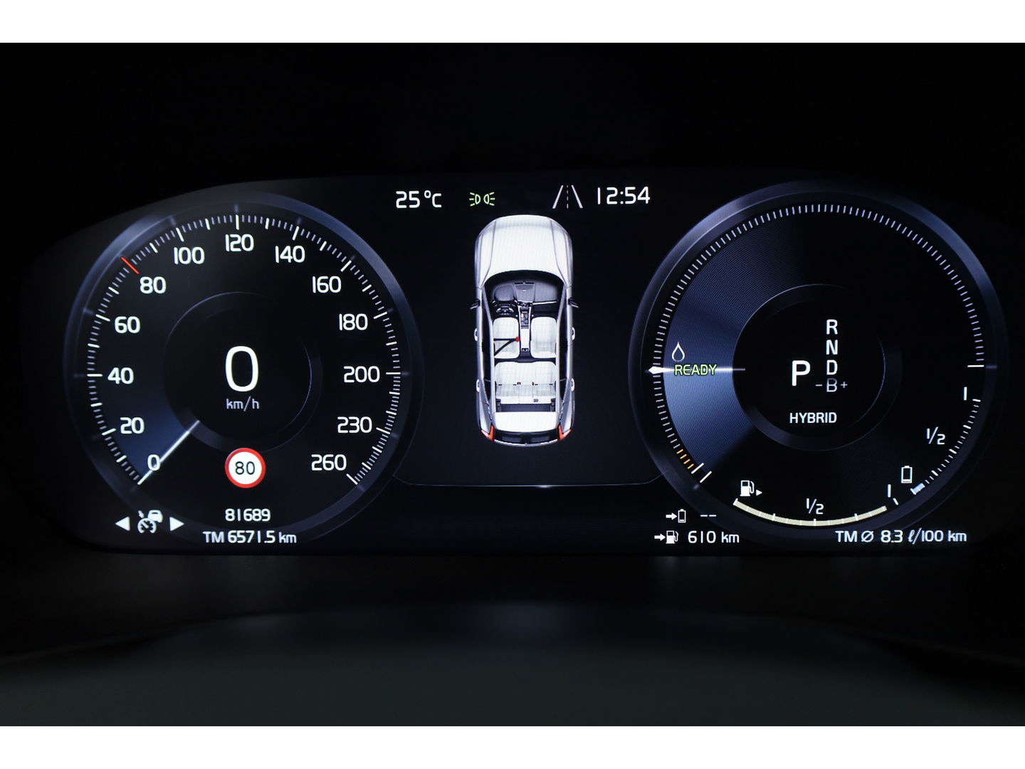 Volvo XC40 T5 Recharge R-Design | Pilot Assist | ACC | Blis | H&K Audio | Elek. stoelen | Stoel + stuurverw. |