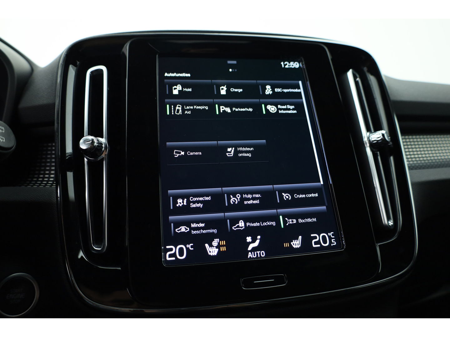 Volvo XC40 T5 Recharge R-Design | Pilot Assist | ACC | Blis | H&K Audio | Elek. stoelen | Stoel + stuurverw. |