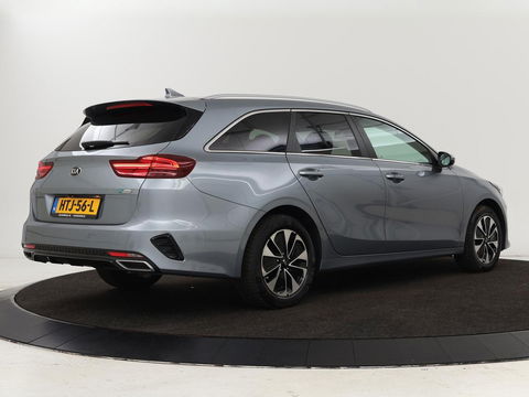Kia Ceed 1.6 GDI PHEV DynamicPlusLine | Panoramadak | Cruise control | Climate control | Carplay | Elektrische achterklep | Dealer onderhouden