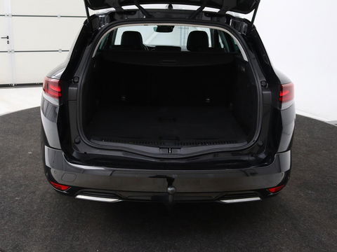 Renault Mégane 1.3 TCe Bns Ed. One | Leder | Stoel & Stuurverwarming | Trekhaak | Head-up | Adaptive cruise | Camera | BOSE | Climate control