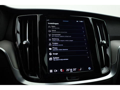 Volvo V60 T6 Recharge Plus Dark | Long Range | Pilot Assist | Stoel + stuurver. | 19'' | H&K Audio |