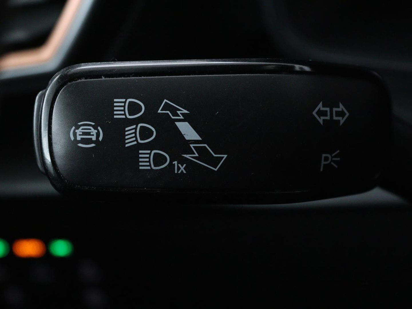 CUPRA Leon 1.4 e-Hybrid VZ Business | Camera | Stoel & Stuurverwarming | Adaptive cruise | Carplay | Elektrische achterklep | Trekhaak