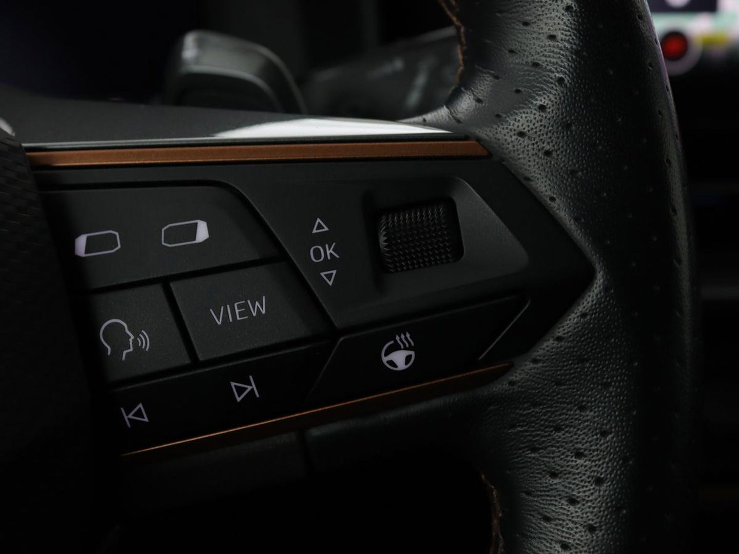 CUPRA Leon 1.4 e-Hybrid VZ Business | Camera | Stoel & Stuurverwarming | Adaptive cruise | Carplay | Elektrische achterklep | Trekhaak