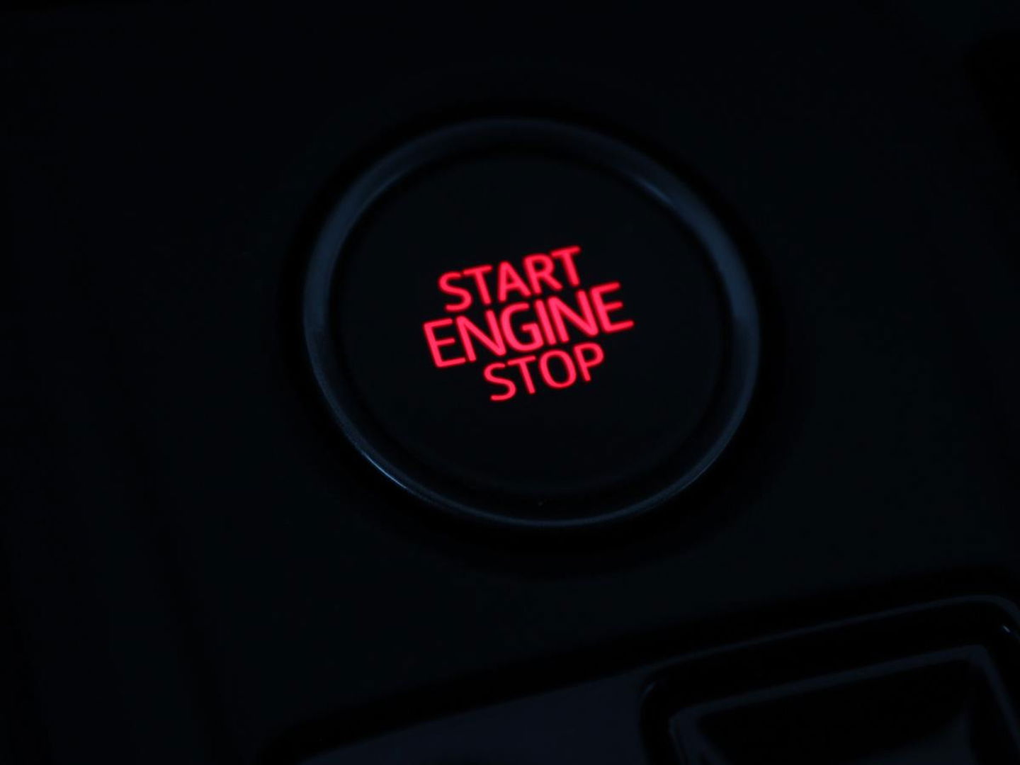 CUPRA Leon 1.4 e-Hybrid VZ Business | Camera | Stoel & Stuurverwarming | Adaptive cruise | Carplay | Elektrische achterklep | Trekhaak