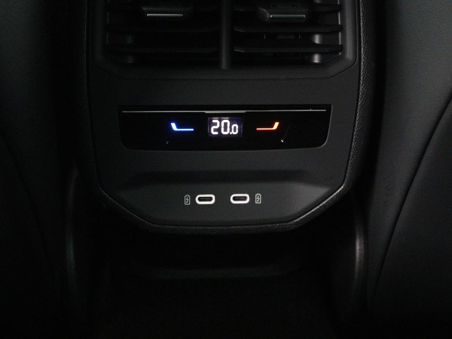 CUPRA Leon 1.4 e-Hybrid VZ Business | Camera | Stoel & Stuurverwarming | Adaptive cruise | Carplay | Elektrische achterklep | Trekhaak
