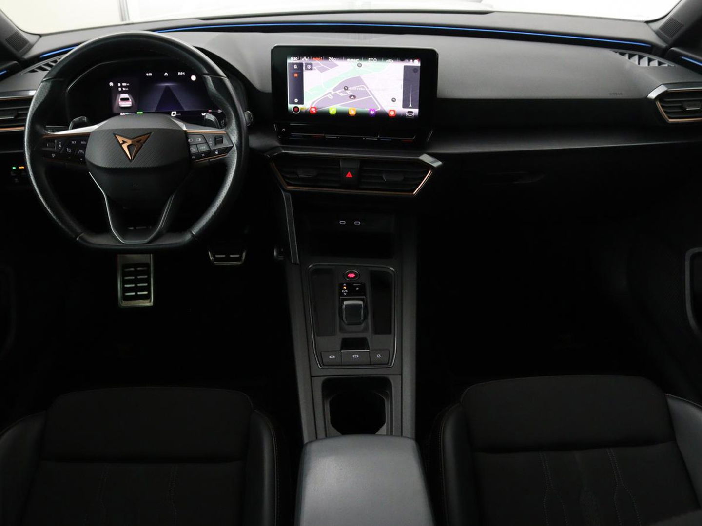 CUPRA Leon 1.4 e-Hybrid VZ Business | Camera | Stoel & Stuurverwarming | Adaptive cruise | Carplay | Elektrische achterklep | Trekhaak