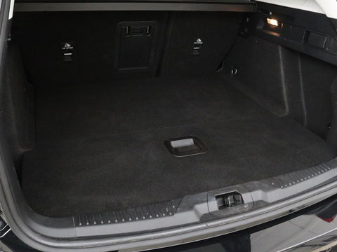 Ford Focus 1.0 EcoBoost Titanium X Business | Automaat | Stoel & Stuurverwarming | Camera | Trekhaak | Adaptive cruise | LED