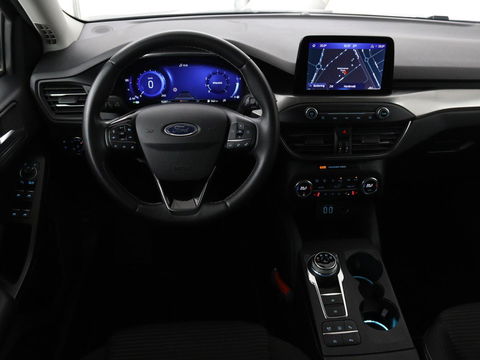Ford Focus 1.0 EcoBoost Titanium X Business | Automaat | Stoel & Stuurverwarming | Camera | Trekhaak | Adaptive cruise | LED