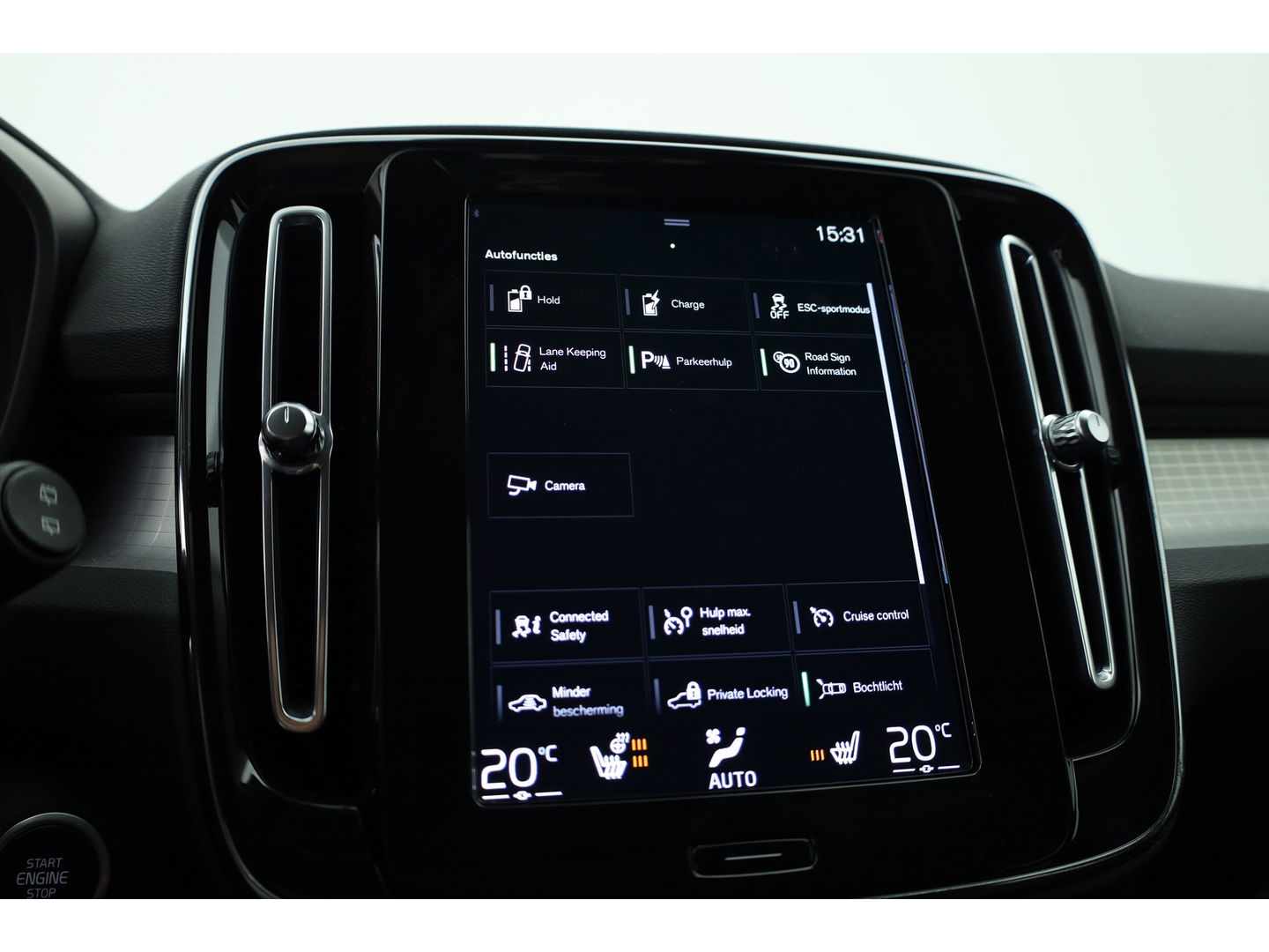 Volvo XC40 T5 Recharge Inscription Expression | Trekhaak | Pilot Assist | ACC | Camera | Stoel + stuurverw. |