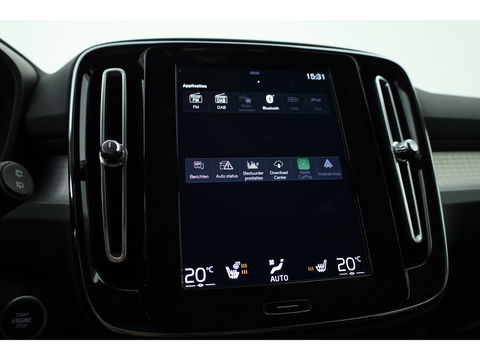 Volvo XC40 T5 Recharge Inscription Expression | Trekhaak | Pilot Assist | ACC | Camera | Stoel + stuurverw. |