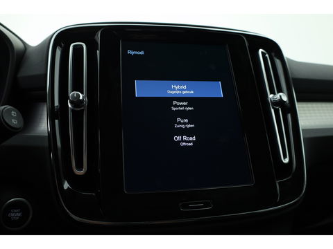 Volvo XC40 T5 Recharge Inscription Expression | Trekhaak | Pilot Assist | ACC | Camera | Stoel + stuurverw. |