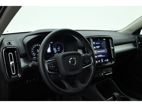 Volvo XC40 T5 Recharge Inscription Expression | Trekhaak | Pilot Assist | ACC | Camera | Stoel + stuurverw. |