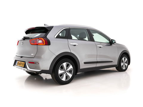 Kia Niro 1.6 GDi Hybrid ExecutiveLine Aut. *LEATHER-FABRIC | NAVI-FULLMAP | KEYLESS | CAMERA | COMFORT-SEATS | DIGI-COCKPIT | LANE-ASSIST | ECC | CARPLAY | PDC | 16''ALU*