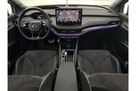 Škoda Enyaq 80 Sportline | ELEKTRISCH | 204PK Pano Sfeer Carplay Head up Display LED Trekhaak Virtual Navi Clima Cruise 21"LMV PDC