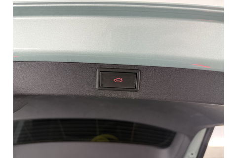 Škoda Enyaq 80 Sportline | ELEKTRISCH | 204PK Pano Sfeer Carplay Head up Display LED Trekhaak Virtual Navi Clima Cruise 21"LMV PDC