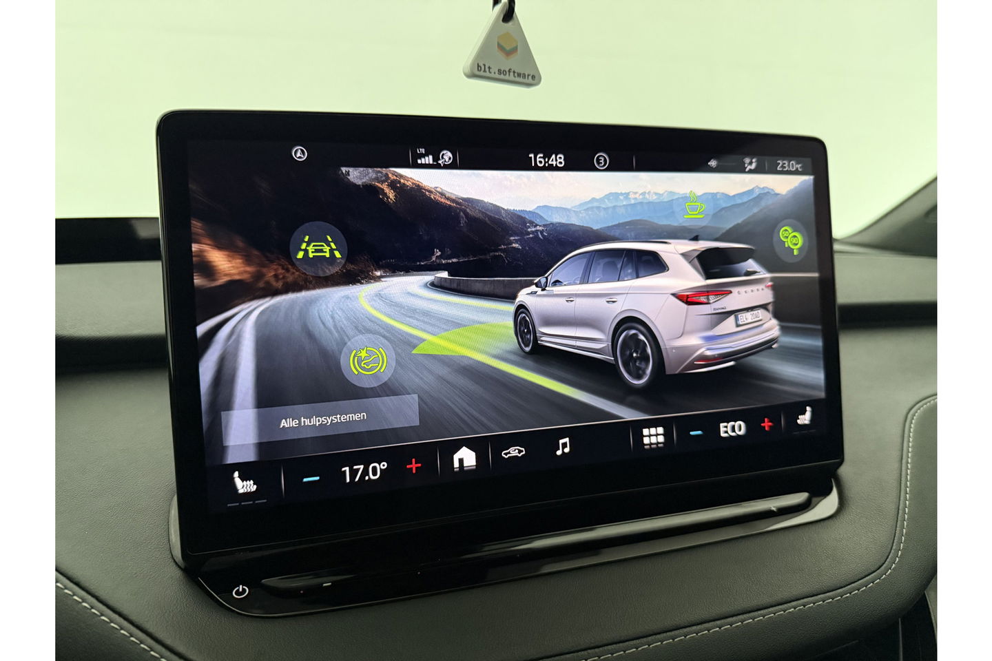 Škoda Enyaq 80 Sportline | ELEKTRISCH | 204PK Pano Sfeer Carplay Head up Display LED Trekhaak Virtual Navi Clima Cruise 21"LMV PDC