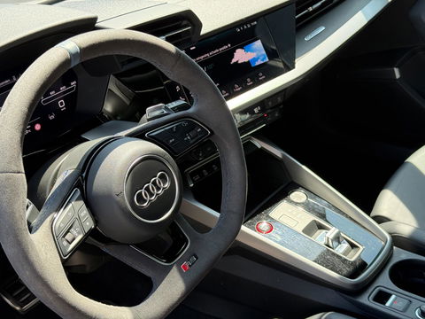 Audi A3 Sportback 2.5 TFSI RS 3 quattro PANO|HUD|Adaptive|B&O