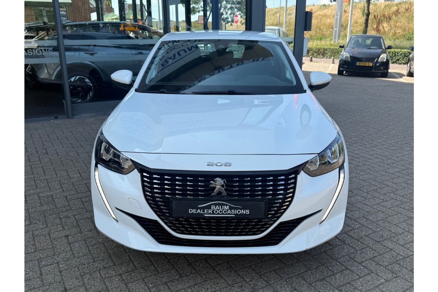 Peugeot 208 1.2 PT ACTIVE PACK AIRCO CRUISE NAVI PDC.