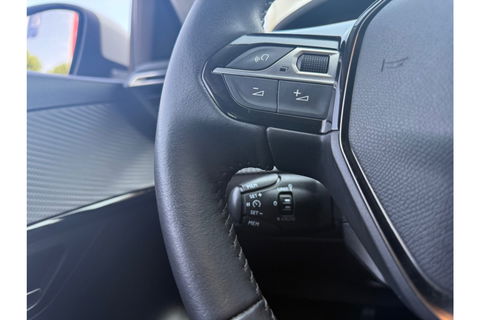 Peugeot 208 1.2 PT ACTIVE PACK AIRCO CRUISE NAVI PDC.
