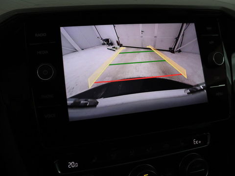 Volkswagen Passat Variant 1.4 TSI PHEV GTE Business | Panoramadak | Massage | Stoelverwarming | Adaptive cruise | Camera | Elektrische achterklep