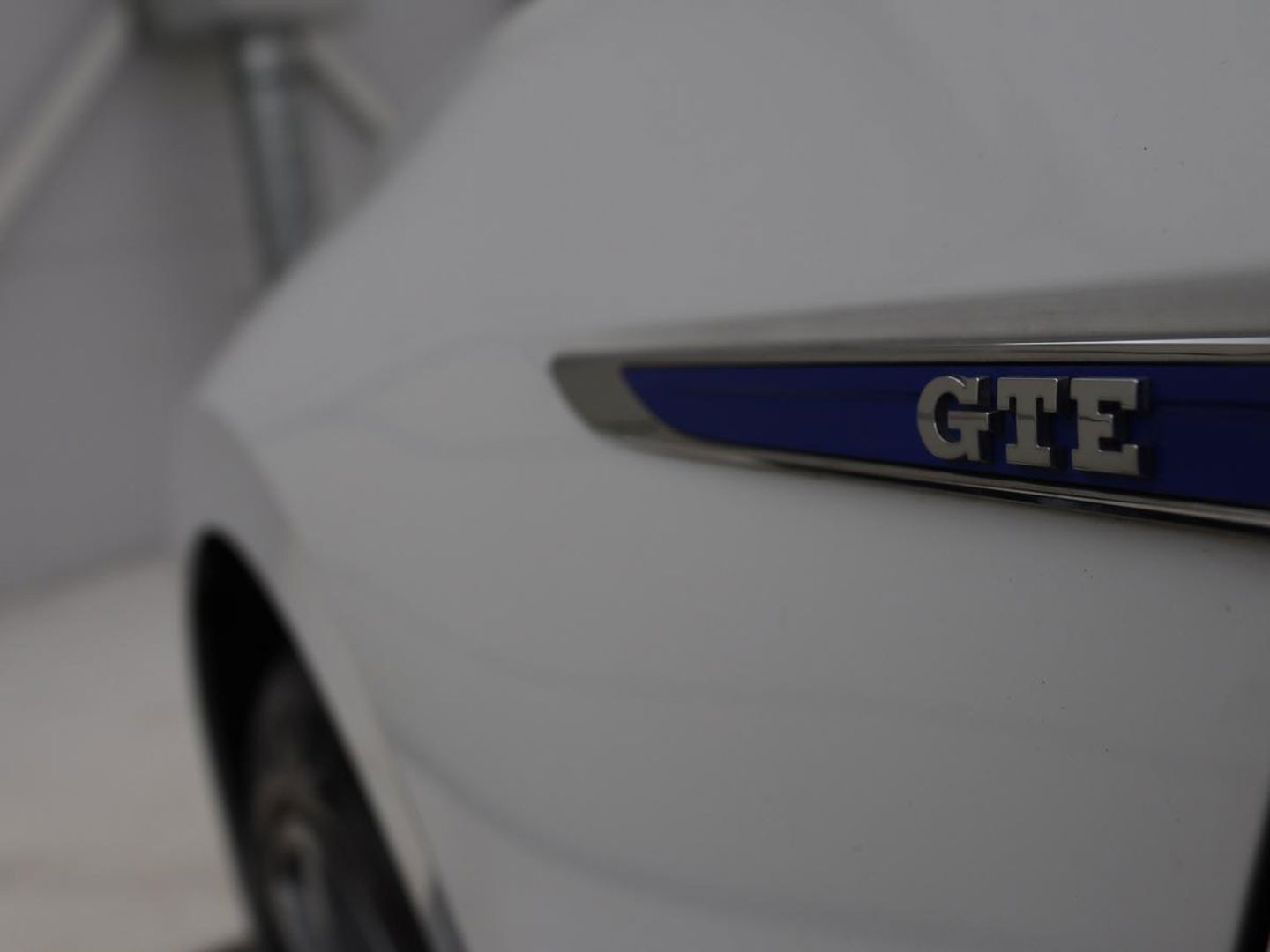 Volkswagen Passat Variant 1.4 TSI PHEV GTE Business | Panoramadak | Massage | Stoelverwarming | Adaptive cruise | Camera | Elektrische achterklep