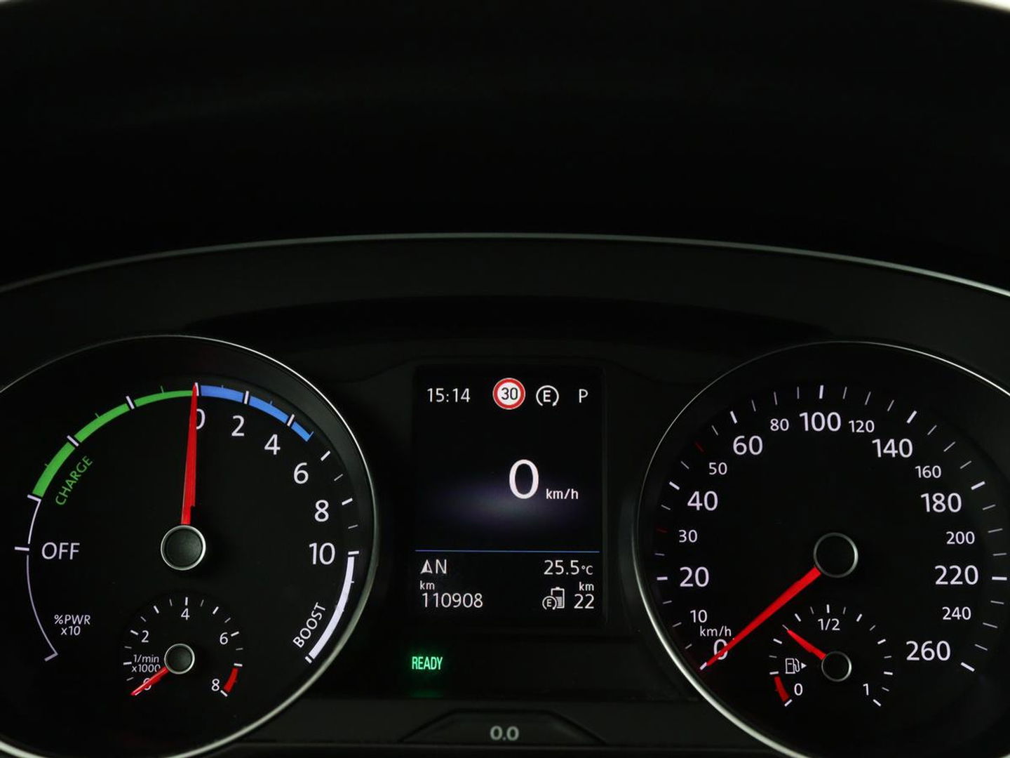 Volkswagen Passat Variant 1.4 TSI PHEV GTE Business | Panoramadak | Massage | Stoelverwarming | Adaptive cruise | Camera | Elektrische achterklep