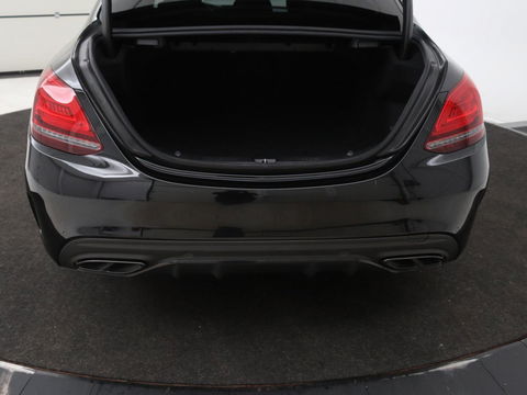 Mercedes-Benz C-Klasse 180 Business Solution AMG | Panoramadak | Leder | Stoelverwarming | Cruise control | 360 Camera | Elektrische achterklep | Carplay | Burmester