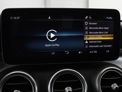 Mercedes-Benz C-Klasse 180 Business Solution AMG | Panoramadak | Leder | Stoelverwarming | Cruise control | 360 Camera | Elektrische achterklep | Carplay | Burmester