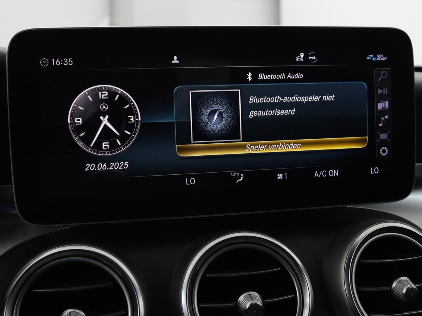 Mercedes-Benz C-Klasse 180 Business Solution AMG | Panoramadak | Leder | Stoelverwarming | Cruise control | 360 Camera | Elektrische achterklep | Carplay | Burmester