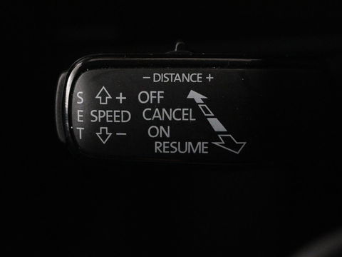 SEAT Leon 2.0 TDI FR | Panoramadak | Virtual Cockpit | Maxton | Stoelverwarming | Adaptive cruise | Camera | Carplay | Sfeerverlichting | Full LED