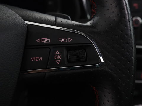 SEAT Leon 2.0 TDI FR | Panoramadak | Virtual Cockpit | Maxton | Stoelverwarming | Adaptive cruise | Camera | Carplay | Sfeerverlichting | Full LED
