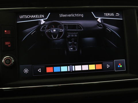 SEAT Leon 2.0 TDI FR | Panoramadak | Virtual Cockpit | Maxton | Stoelverwarming | Adaptive cruise | Camera | Carplay | Sfeerverlichting | Full LED