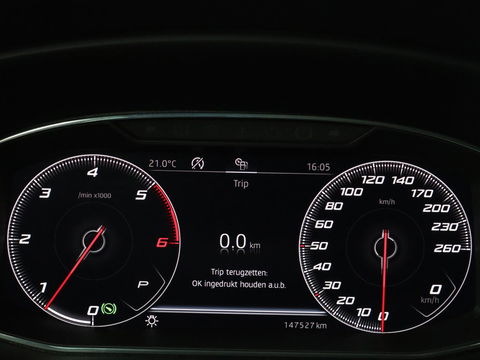 SEAT Leon 2.0 TDI FR | Panoramadak | Virtual Cockpit | Maxton | Stoelverwarming | Adaptive cruise | Camera | Carplay | Sfeerverlichting | Full LED