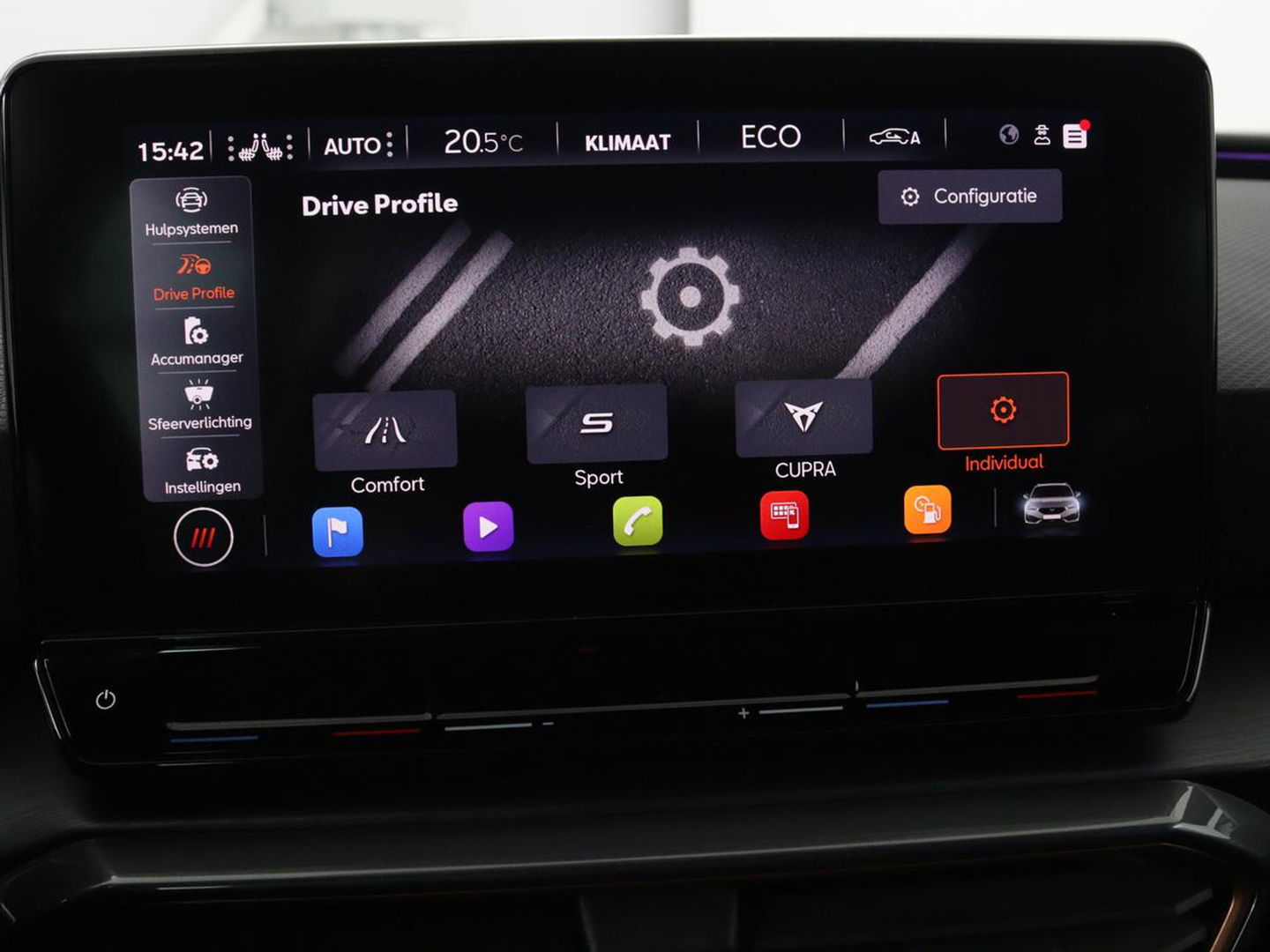 CUPRA Leon 1.4 e-Hybrid VZ Performance | Stoel & Stuurverwarming | Adaptive cruise | Carplay | Camera | Memory | Sportstoelen | Full LED