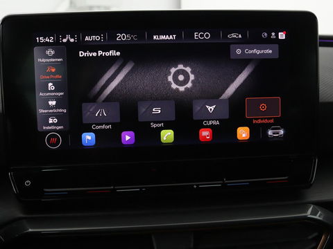 CUPRA Leon 1.4 e-Hybrid VZ Performance | Stoel & Stuurverwarming | Adaptive cruise | Carplay | Camera | Memory | Sportstoelen | Full LED